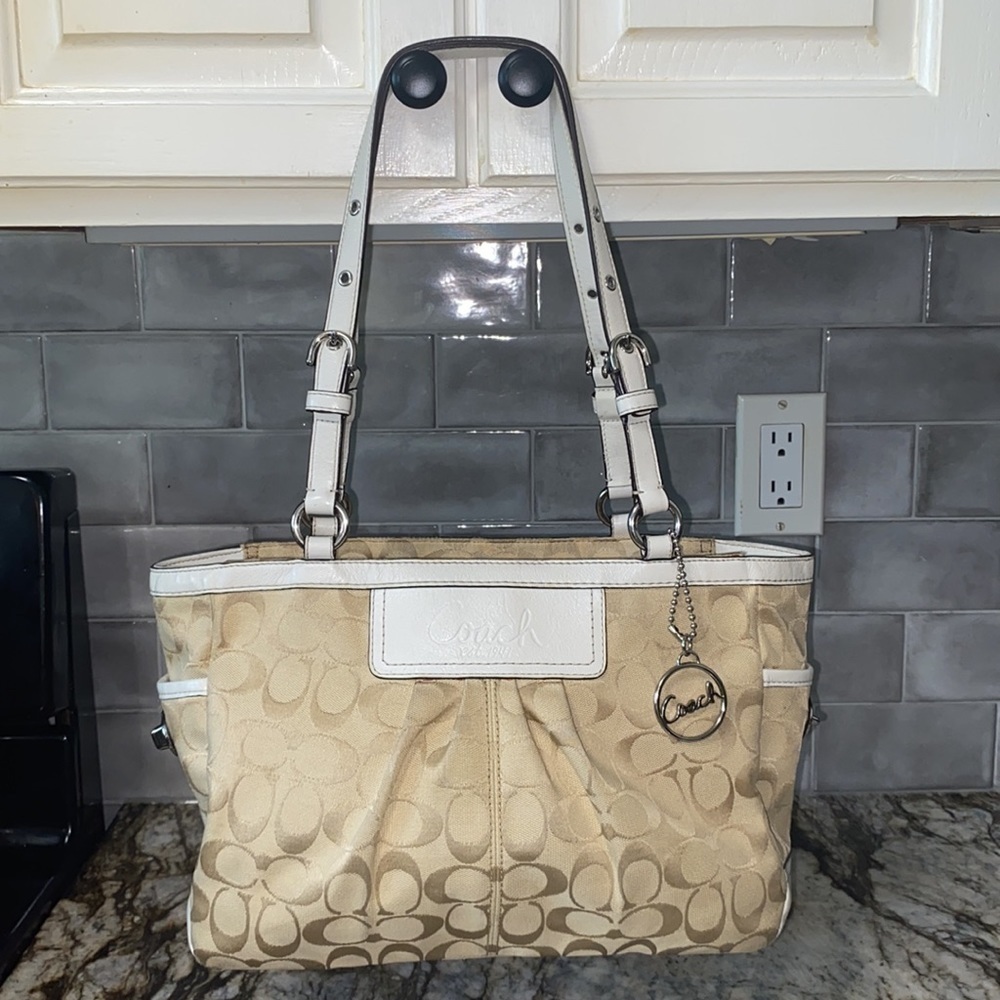 Coach Signature Pleated Ew Gallery Tote Bag